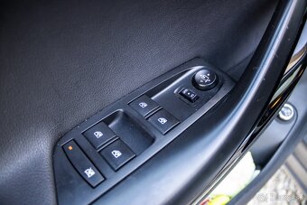 Opel Astra Sport Tourer ST 1.6 CDTI - 7