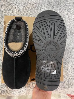 Ugg tazz cierne - 7