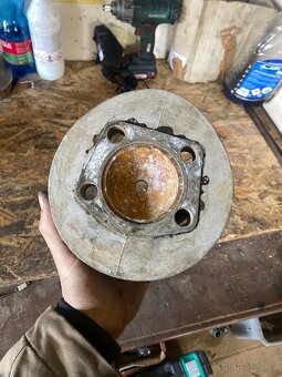 Hlava Jawa perak 250 - 7