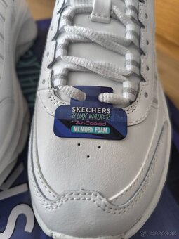 Predam Skecher D' lux walker - 7
