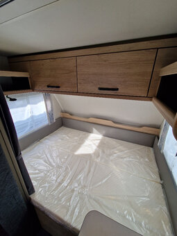 WEINSBERG CaraOne 420 QD model 2027 - 7