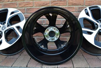 5x112 R18 Hlinikove disky Original Mercedes GLC X254 C254 - 7