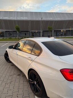 BMW F30 320d xdrive - 7