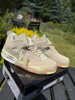 Air Jordan Retro 4 Off-White Sail | 43 EU - 7
