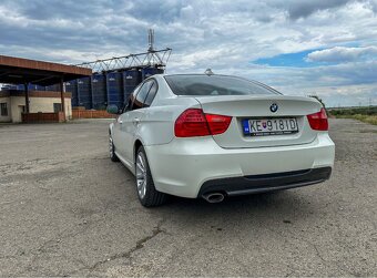 BMW 3 e90 320d xdrive 2012 - 7