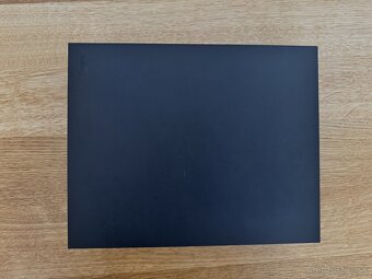 Xbox One X 1TB (4K) + 1 ovládač - 7