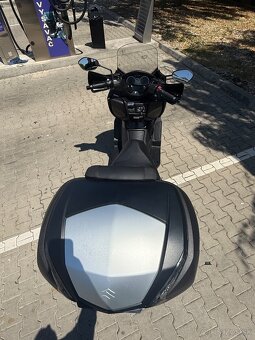 Suzuki Burgman 400 - 7