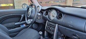 Mini One Cooper R50 1.6 - 88kw - 7