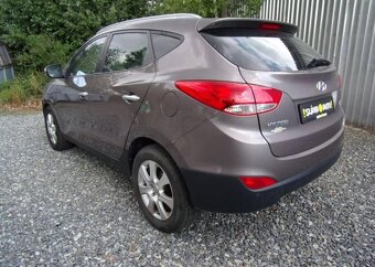 Hyundai ix35 1.7CRDi 85kW EDITION 142 000KM nafta manuál - 7