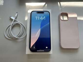 Apple iPhone 15 128gb - 7