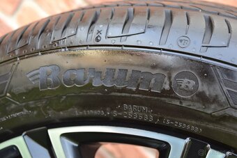 5x108 R18 Letna sada Org. Volvo V60 + 235/45 R18 Barum - 7