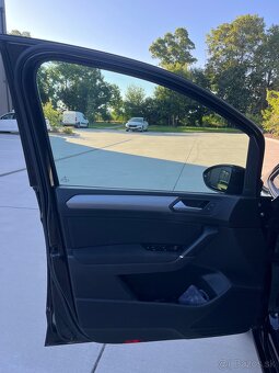 VW Touran 2016 2,0TDI 110kw automatická prevodovka - 7