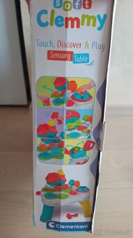 Clemmy stolik s kockami - 7