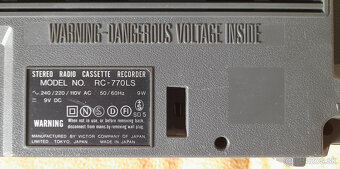 Predám Radiomagnetofón JVC RC - 770 LS - 7