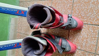 Lyže Blizzard XT Vertikálne 160 cm + Lyžiarky Rossingol - 7