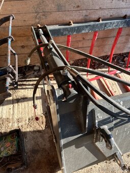 Krokodíl - vidly - 7