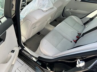 Mercedes W204 C180 Benzin - 7