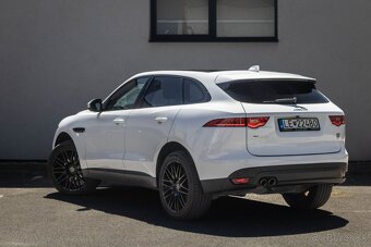 Jaguar F-Pace 2.0D I4 180k Chequered Flag AWD A/T - 7