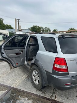 Kia Sorento - 7
