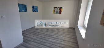 Čerstvo kolaudovaný rodinný dom s 2 bytovými jednotkami v Hu - 7