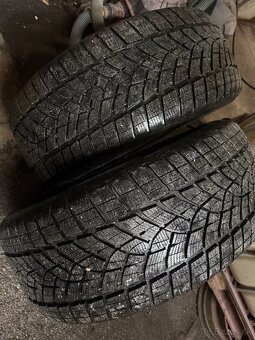 275/45R21 ZIMNE 4ks GOODYEAR ULTRAGRIP 7,5mm - 7