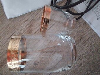 Starožitné poháre so zlatým lemom - 7