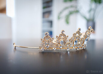 Korunka do vlasov - 7