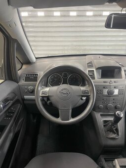 Opel Zafira 1.9CDTi - 7