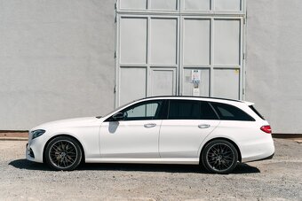 Mercedes-Benz E 220d Kombi 4MATIC A/T - 7