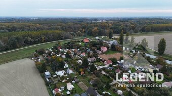 Krásna záhrada s malou murovanou chatkou v Kolárove, Čergov - 7