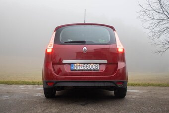 Renault Grand Scénic 1.9 dCi 96kW 7-miestne 2011 - 7