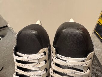 BRUSLE BAUER VAPOR SPEED vel. 44,5/9 - 7