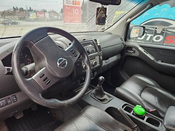 Predam Nissan Navara 2.5  manual 126 kw - 7