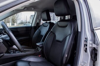 Jeep Compass 1.5 e-Hybrid Night Eagle II / NELAKOVANÉ - 7