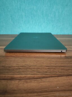 Apple MacBook Pro 2020 – i5 / 8GB / 256GB - 7