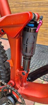 Celoodpružený horský bicykel značky CUBE - 7