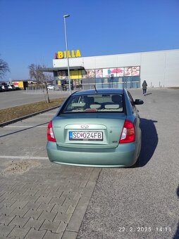 Hyundai accent - 7