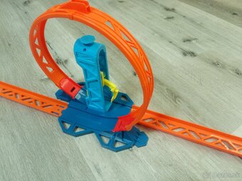 HOT WHEELS - 7