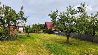 Vinica: Rozľahlá slnečná záhrada s rodinným sadom - 7