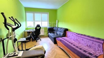 Znížená cena Na predaj 3 izbový byt s nádherným... - 7