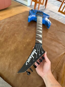 Jackson Dinky Minion gitara modrá - 7