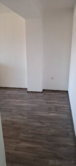 Predám 3 izb. byt Zvolen, centrum, 2x balkón - 7