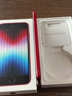 Predám Apple iPhone SE 2022 128GB RED Známky Opotrebovania - 7