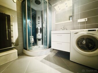 Na predaj: priestranný 3-izbový byt s terasou v obľúbene - 7