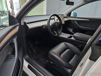 Tesla Model Y Long Range 2021 - 7