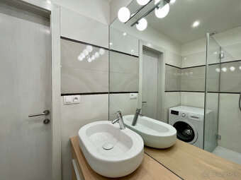 Prenájom 2-izbový luxusný byt Poprad-centrum s parkovaním - 7