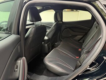 Predám Ford Mustang Mach-E 75,7kWh AWD STD - 7