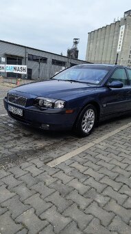 PredamR16 225/55 5#108 Volvo 4 kus 255 eur - 7