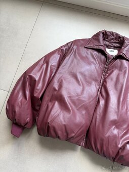 Bunda Stradivarius c. S - 7