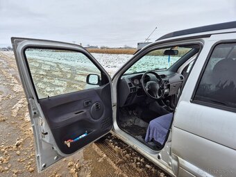 DAIHATSU TERIOS 1,3l - 7